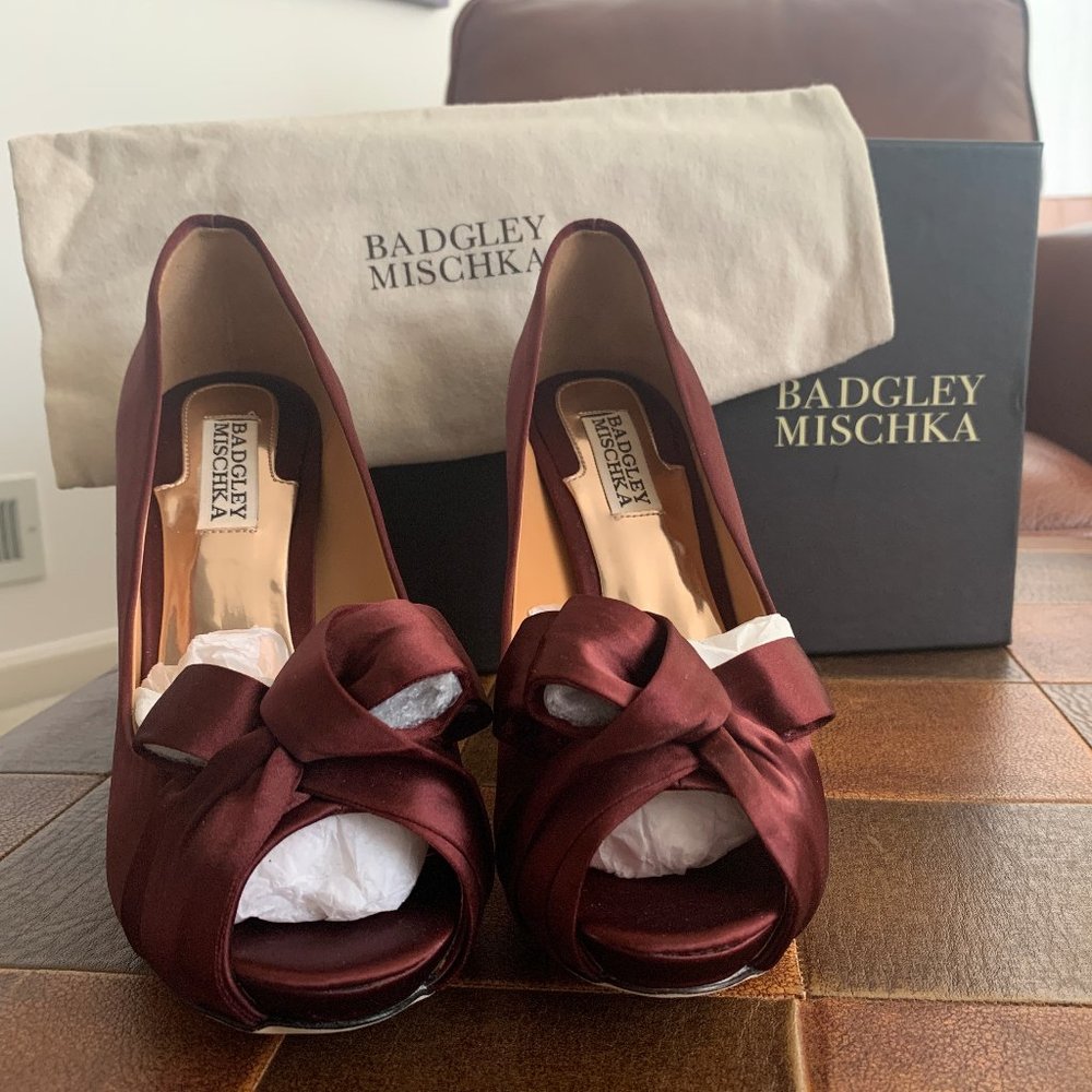 Badgley Mischka, Burgandy, Size 8, Brand new